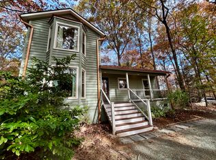 29 Hunters Way, Chapel Hill, NC 27517