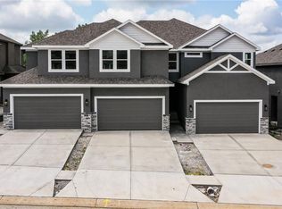 12366 S Prairie Creek Rd, Olathe, KS 66061