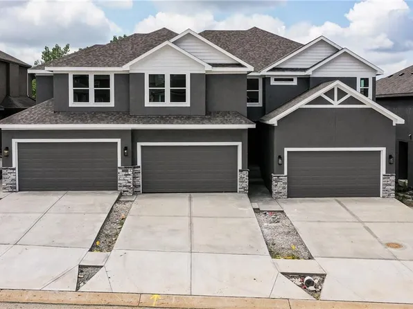 12366 S Prairie Creek Rd, Olathe, KS 66061