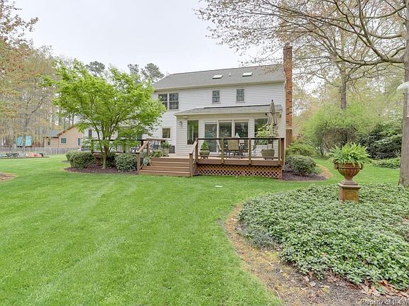 2nd image of 134 Bailey Dr