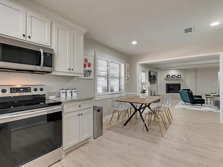 804 Ridgefield Dr — Photo 17