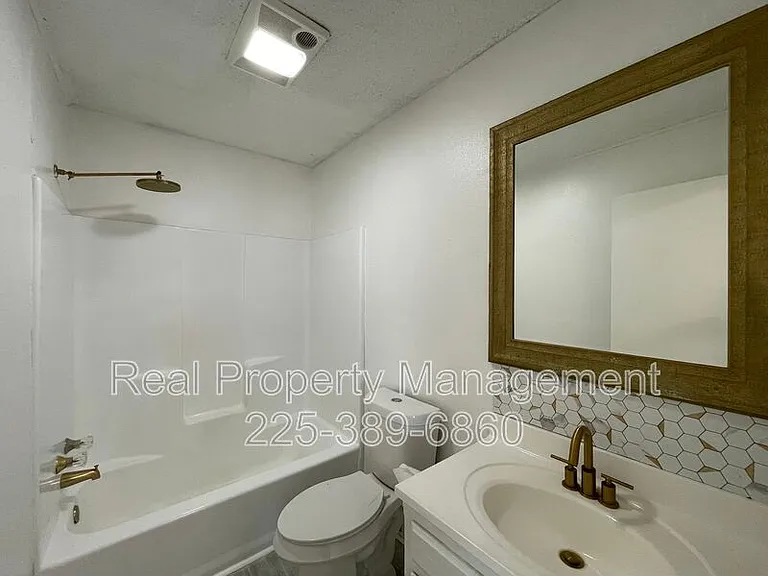 1511 Cristy Dr #G — Photo 11