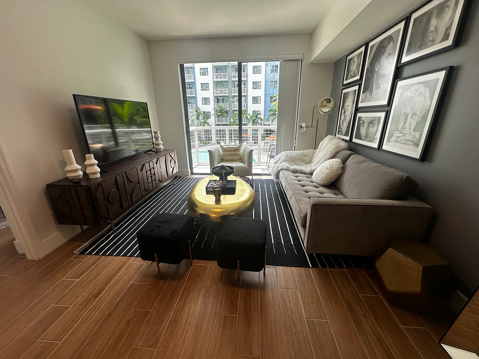 1 bed, 712 sqft, $2,000 — Photo 4