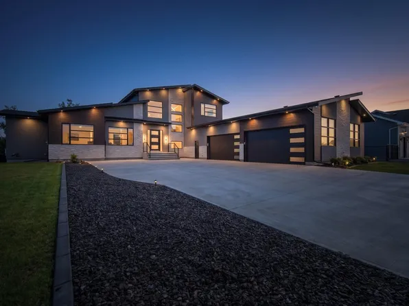 52 Harvest Cres, Strathcona County, AB T8E 0A8