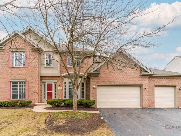 555 Meadowview Dr, Wauconda, IL 60084