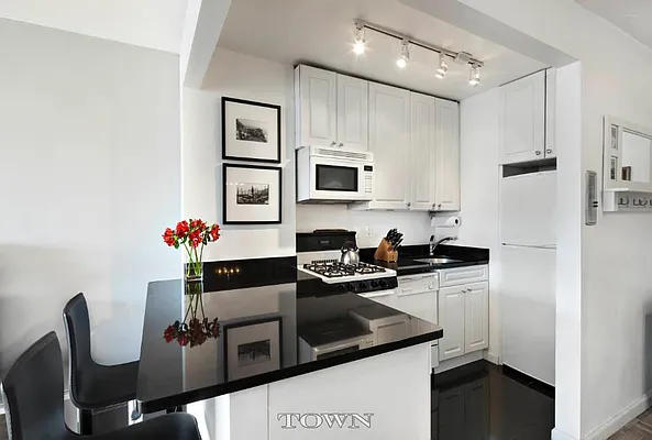 Sold by Town Residential | media 2