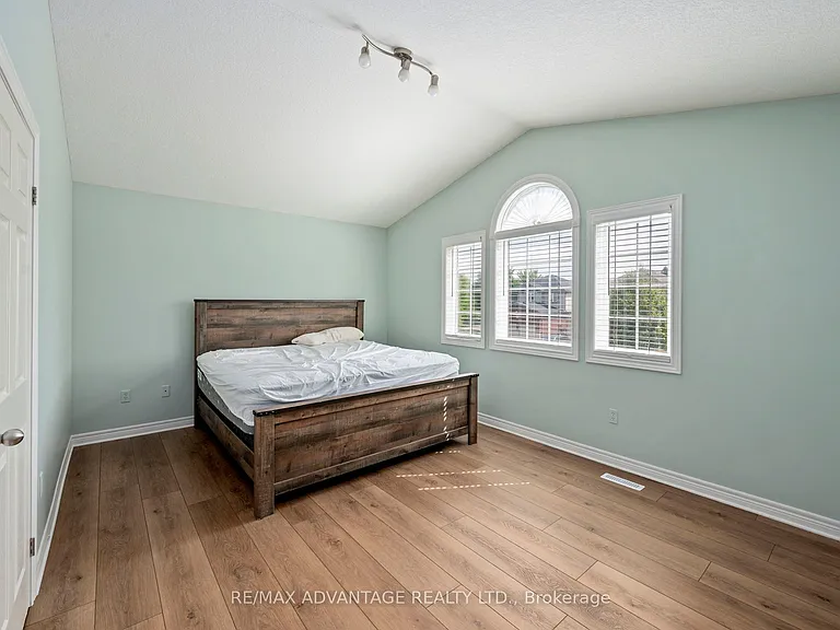 1489 Coronation Dr — Photo 22