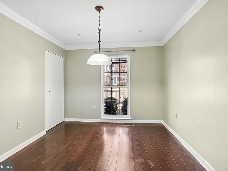 9063 Congress Pl — Photo 3