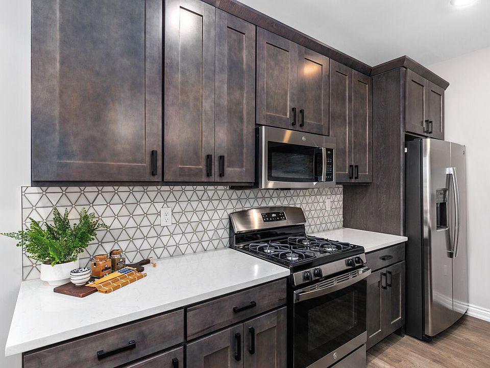 Noble on the Lake 5608 Lakeway Dr Brighton MI Zillow