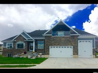 4087 S Pelican Ln, Saratoga Springs, UT 84045