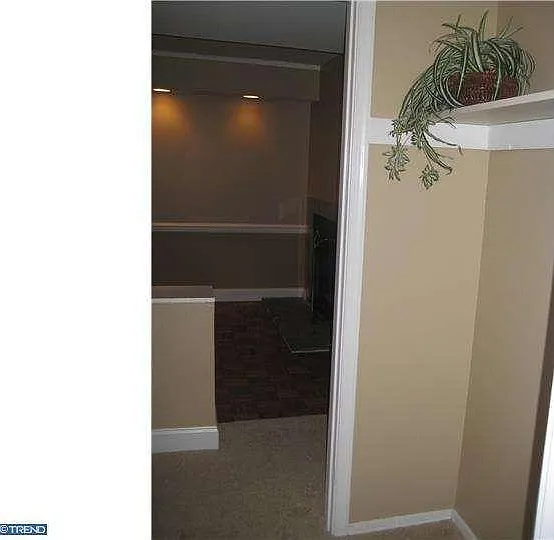 205 Bernard Ct — Photo 11