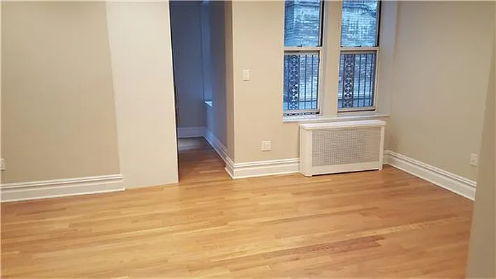 Rented by Evans Real Estate | media 4