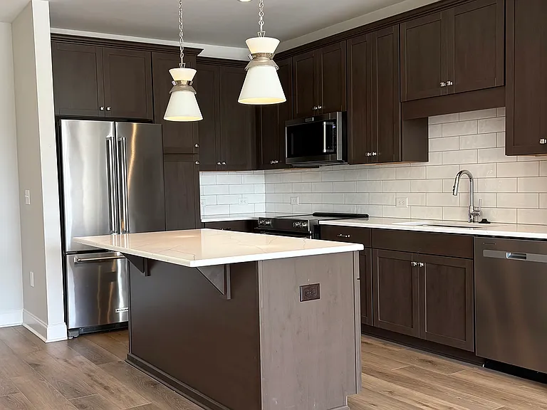 Parkside at The Village — Photo 37