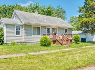 322 S McDonnell St, Corunna, MI