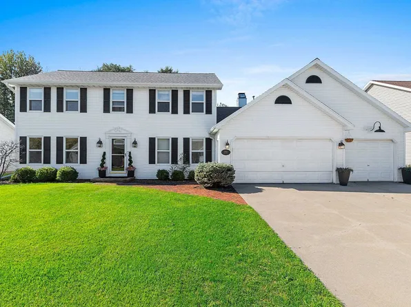 1934 Pike Ln, De Pere, WI 54115