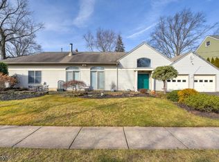 43 Sycamore St, Somerville, NJ 08876