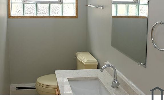 4th image of 4203 N Sayre Ave Unit 1