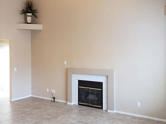 3rd image of 7609 Allerton Ave