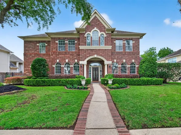 15 Stonecliff Cir, Sugar Land, TX 77479