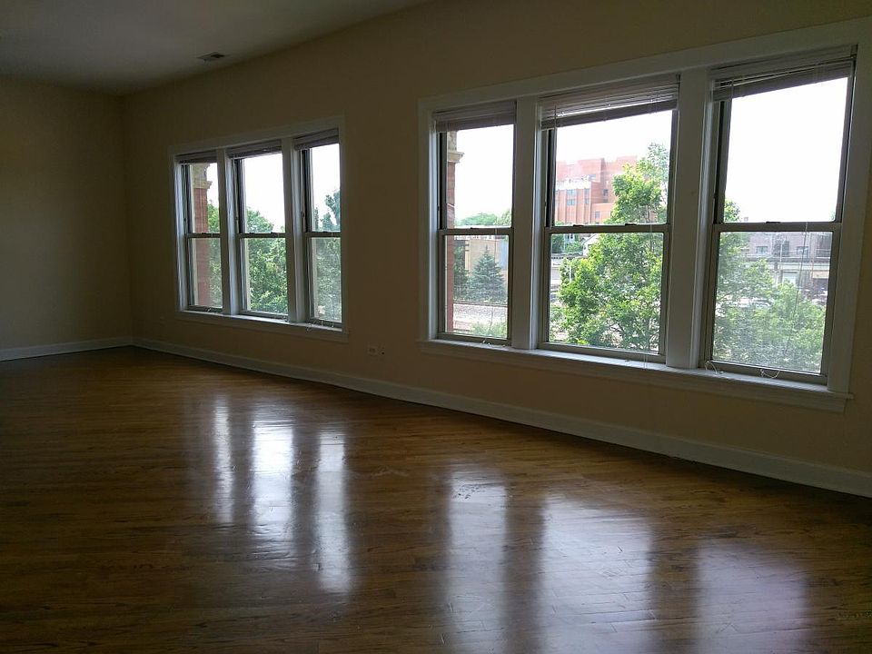 1st image of 1775 W Wilson Ave APT 3W