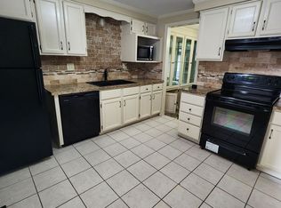 5911 Ridgeway Ave, Kansas City, MO 64133