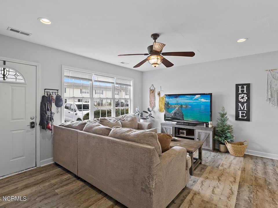 17 Pirates Cove Dr Swansboro, NC, 28584 Apartments for Rent Zillow