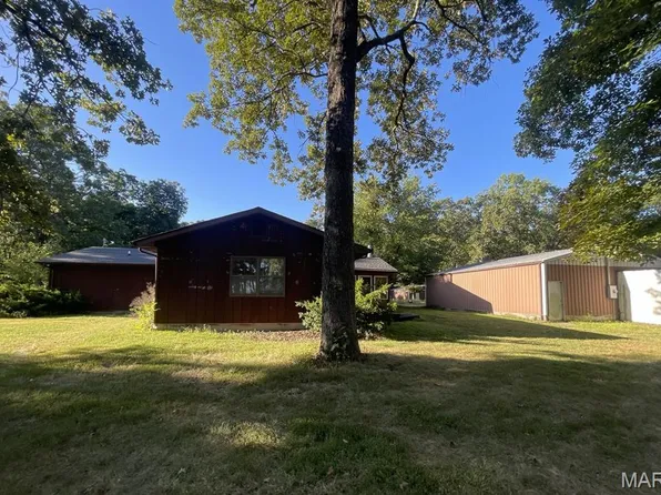 7304 Bottoms Rd, New Athens, IL 62264