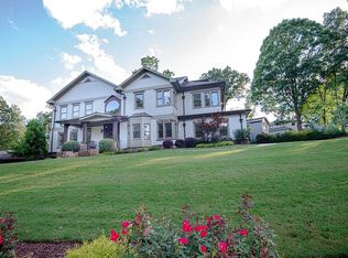 5302 Harris Cir, Dunwoody, GA 30338