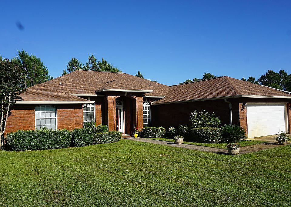 1st image of 1686 Champagne Ave
