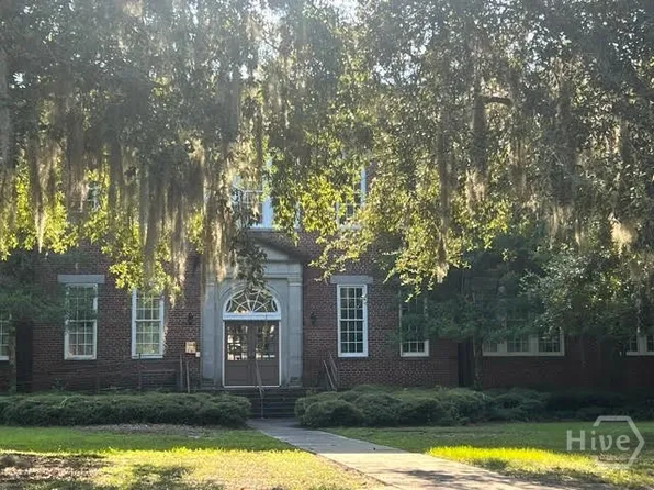 1835 Skidaway Road #104, Savannah, GA 31404