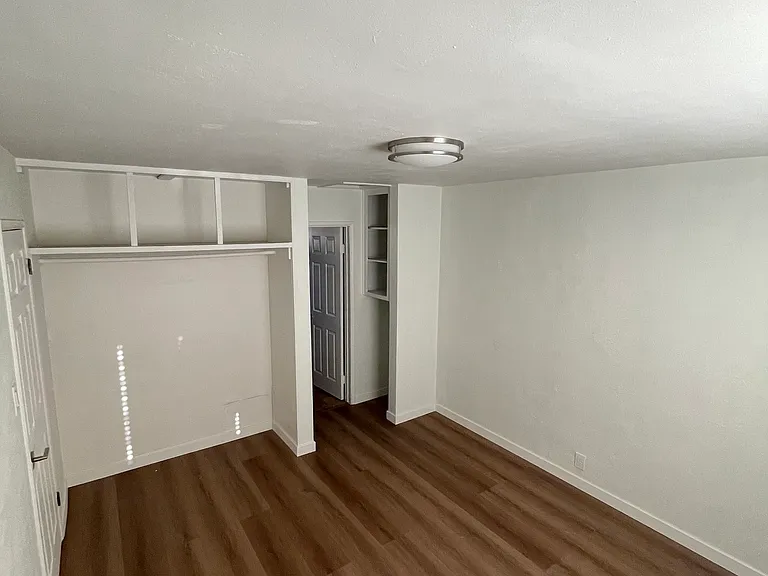 9102 Margaret St — Photo 8
