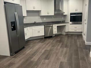 80 Cross Rd #105, North Dartmouth, MA 02747