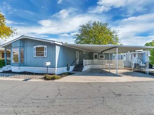 1102 W Yarrow Ln S, Salt Lake City, UT 84123