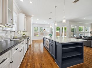 1729 Wakefield Dr, Houston, TX 77018