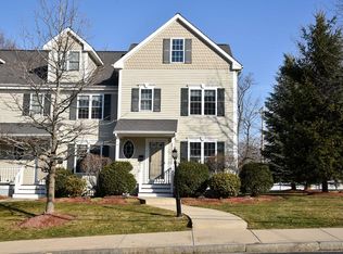 12 Green St UNIT 7, Woburn, MA 01801