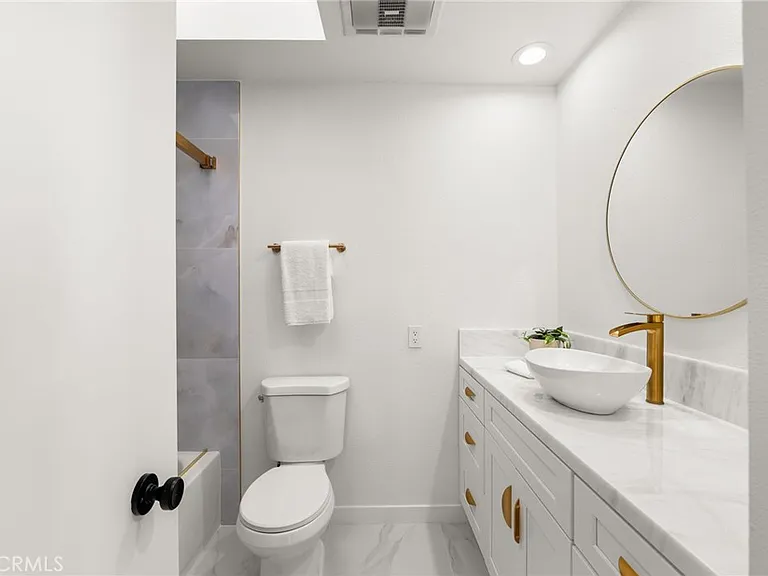 16435 Harbour Ln #13 — Photo 25