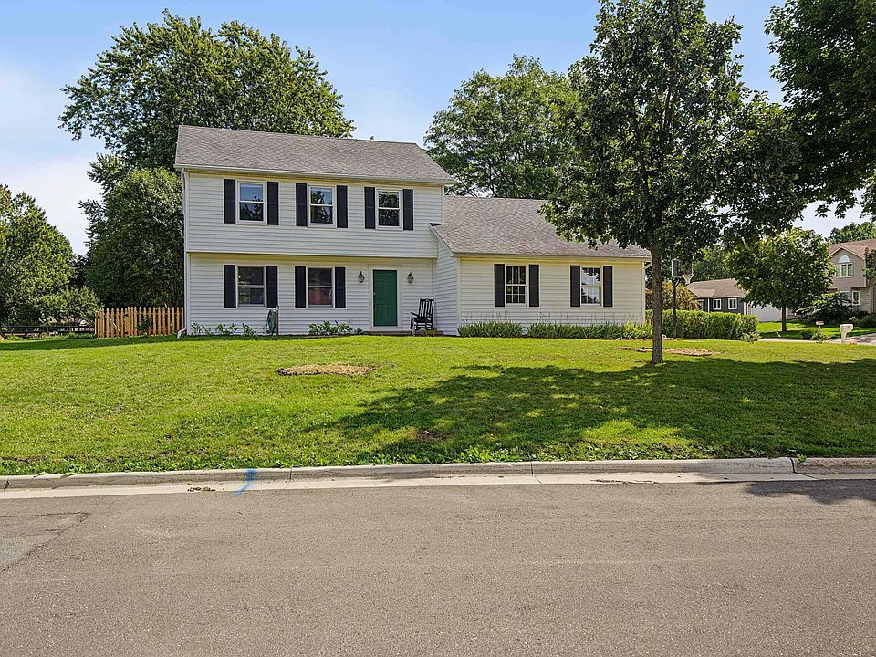 1st image of 525 Harvest Ln