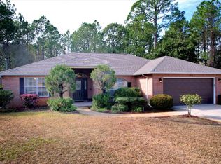 2610 Hidden Estates Cir, Navarre, FL 32566