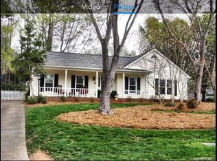 401 Sandymead Rd, Matthews, NC 28105