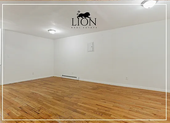 Rented by The Lion Real Estate | media 20