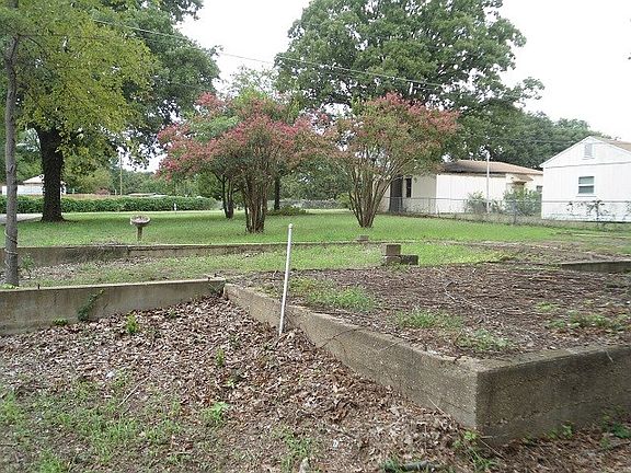 5th image of 116 Sherwood Shore Dr