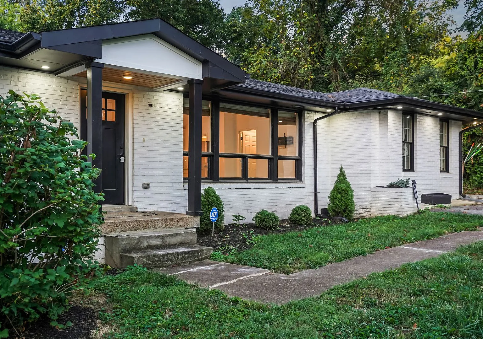 381 Blackman Road, Nashville, TN 37211 — Photo 4