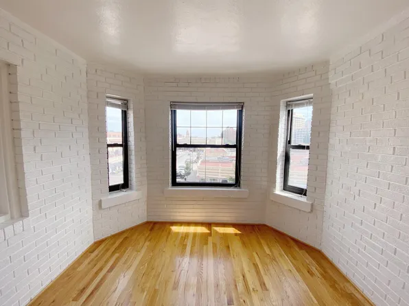 Longfellow Apartments
