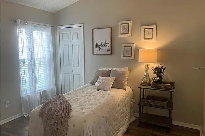 13633 Emeraldview Dr — Photo 19