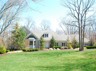 1044 Tullo Farm Rd, Bridgewater, NJ 08807