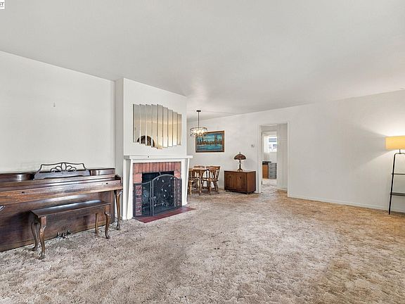 5th image of 1222 Butler Ave