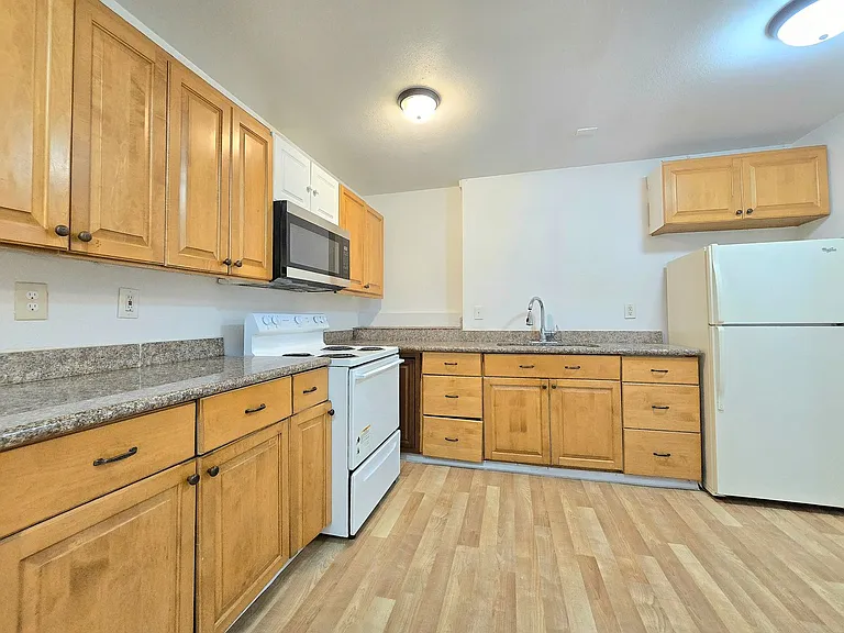 15602 Ash Way #1-4 — Photo 8