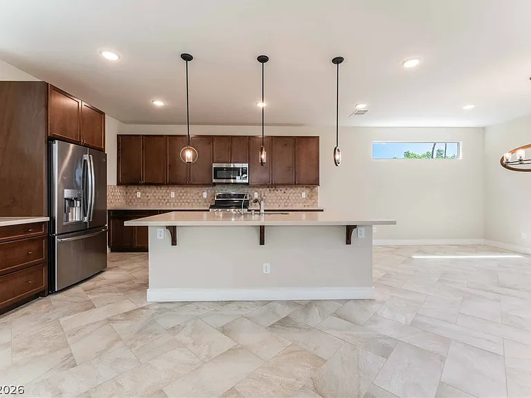 6933 Whisper Canyon Pl — Photo 7