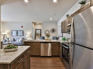 2500 Hawk Ridge Trail Ct #1306, Lake Saint Louis, MO 63367