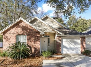 2955 Centerwood Dr N, Jacksonville, FL 32218